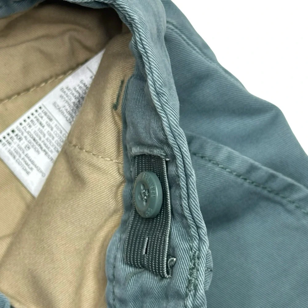 GAP shorts size